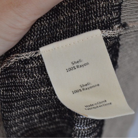 L'AGENCE Millie V-Neck Cardigan Button Down Ribbed Knit in Tan Women's S - Picture 9 of 10